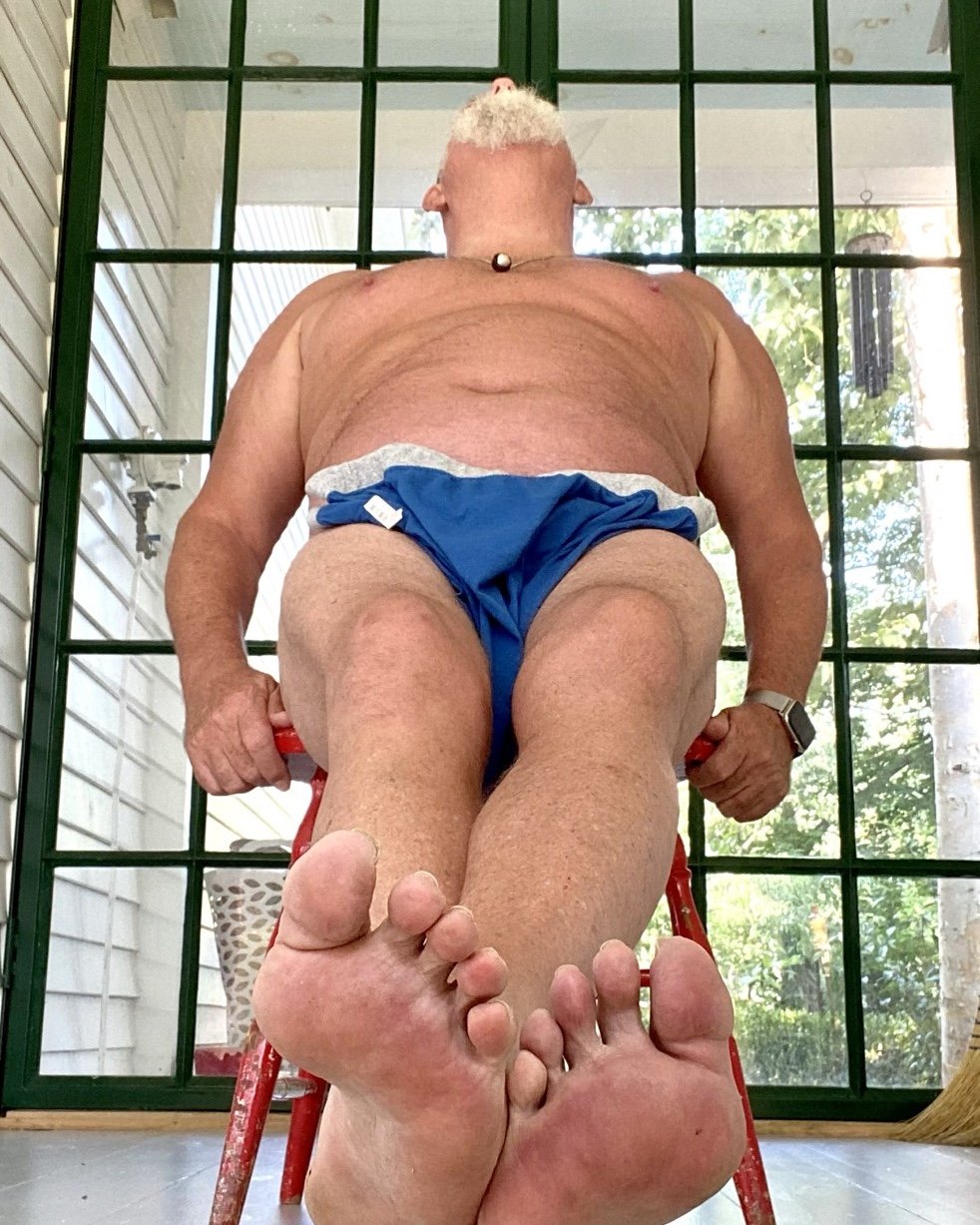 Hypnodaddy, mature Manhattan daddy, erotic hypnosis photo 9